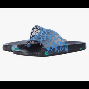 Authentic Coach Women’s 8 Udele 10 Signature Logo